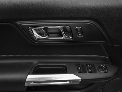 2017 Ford Mustang V6