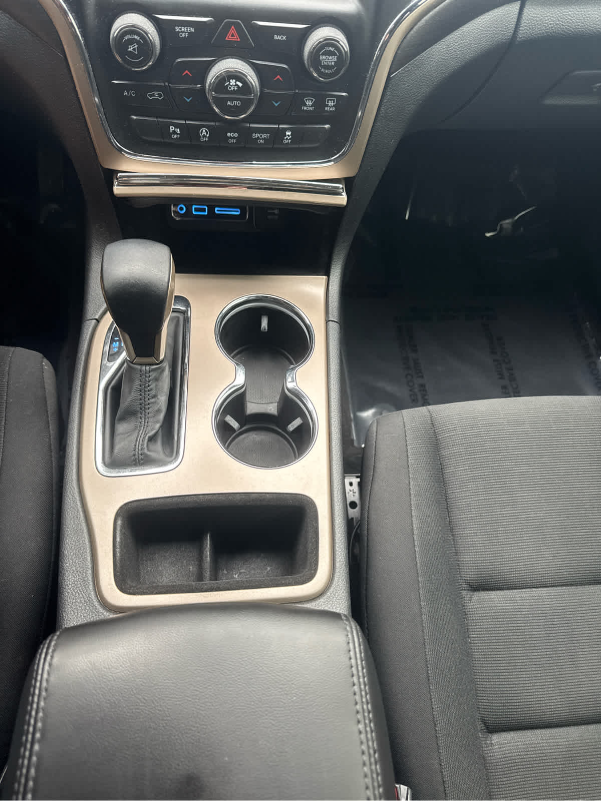 2017 Jeep Grand Cherokee Laredo