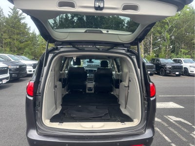 2020 Chrysler Voyager LXI