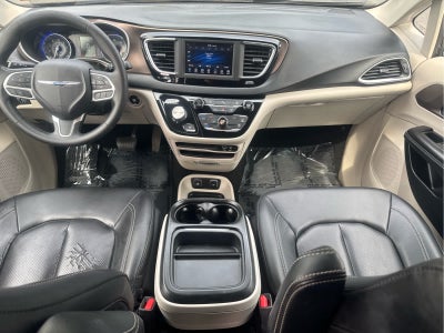 2020 Chrysler Voyager LXI