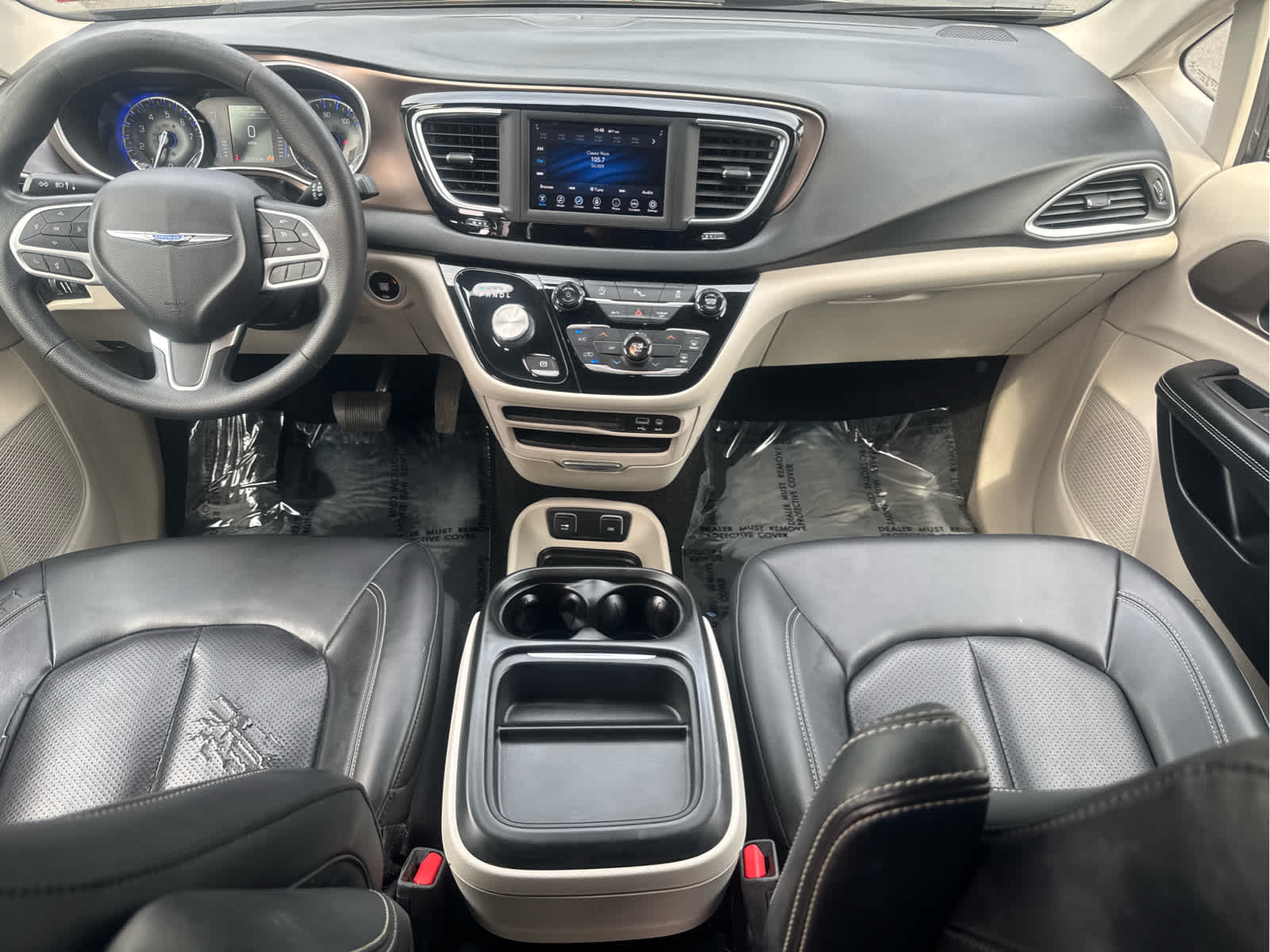 2020 Chrysler Voyager LXI