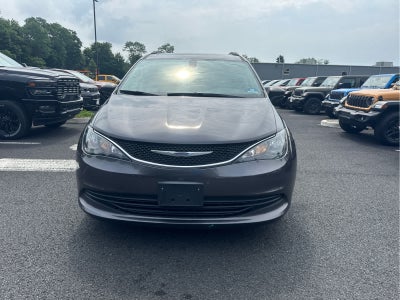 2020 Chrysler Voyager LXI