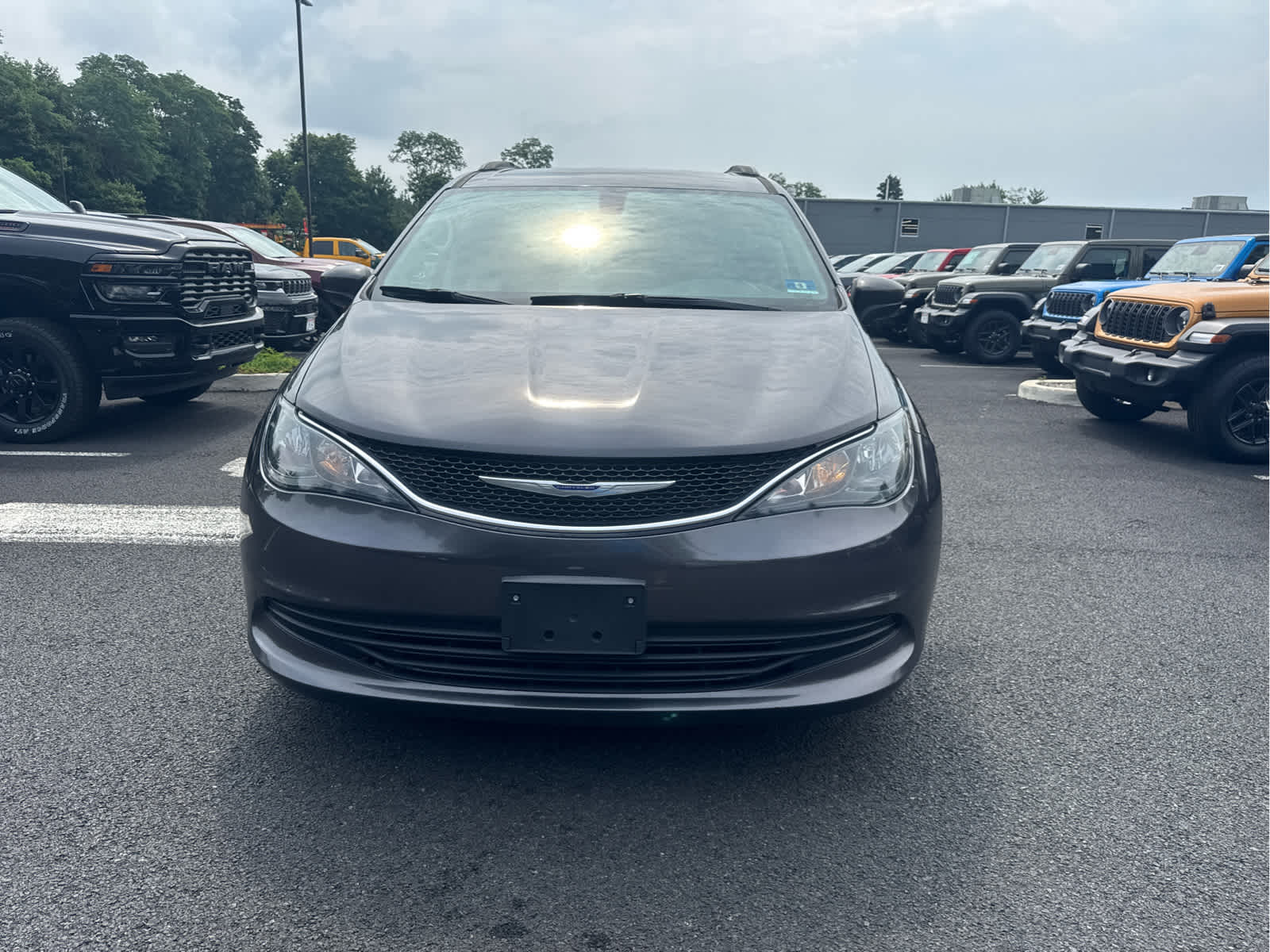 2020 Chrysler Voyager LXI