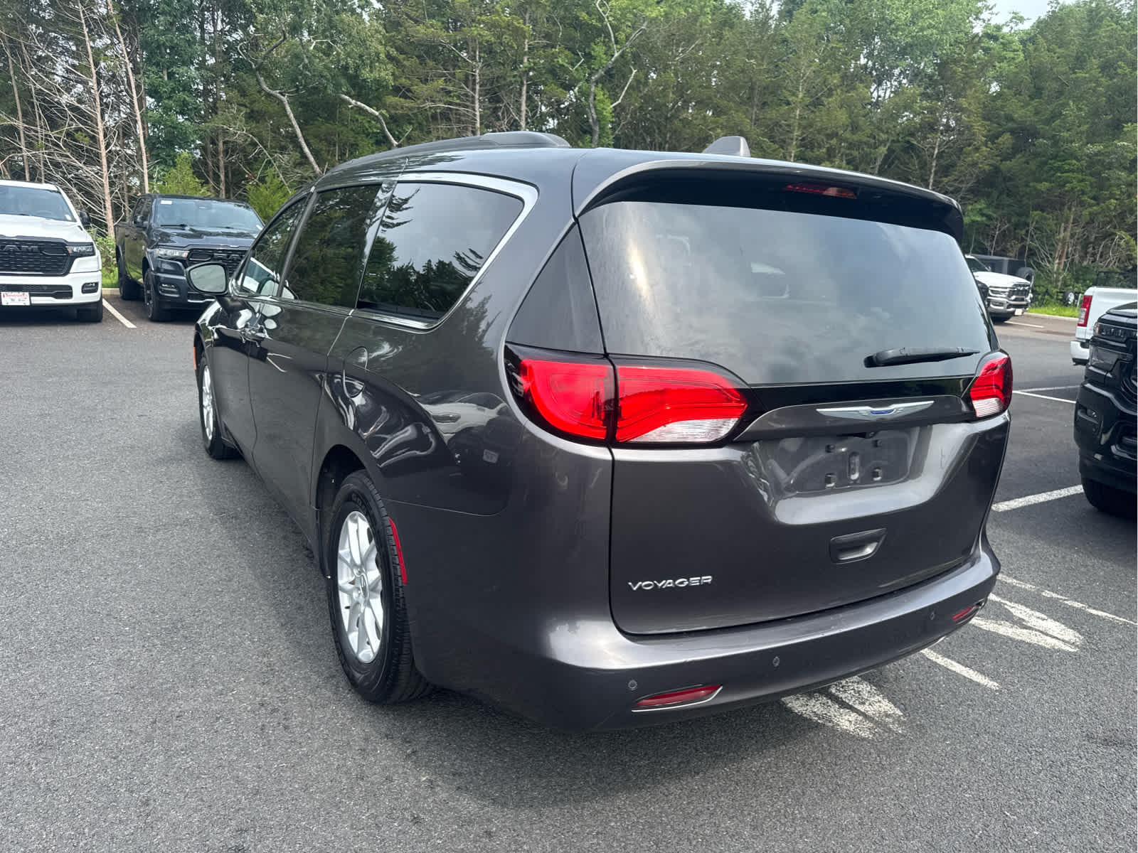 2020 Chrysler Voyager LXI