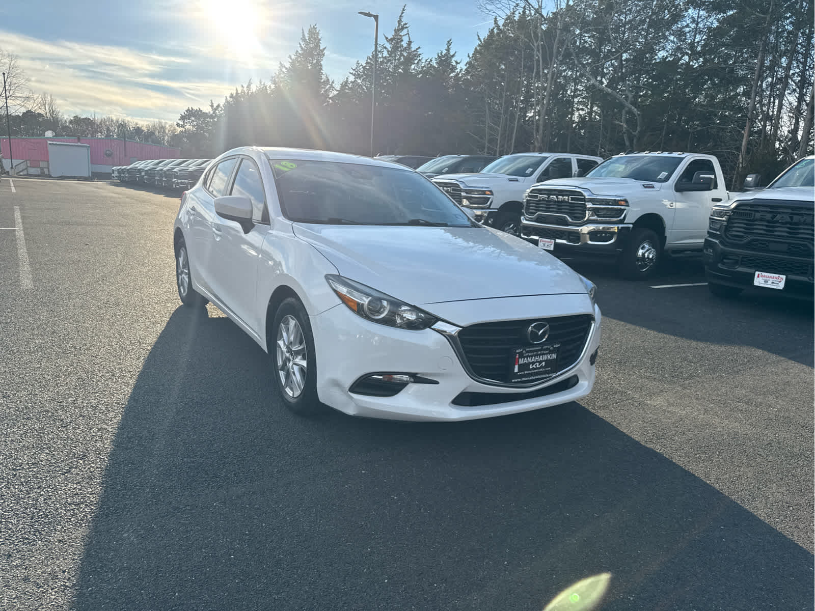2018 Mazda Mazda3 5-Door Sport