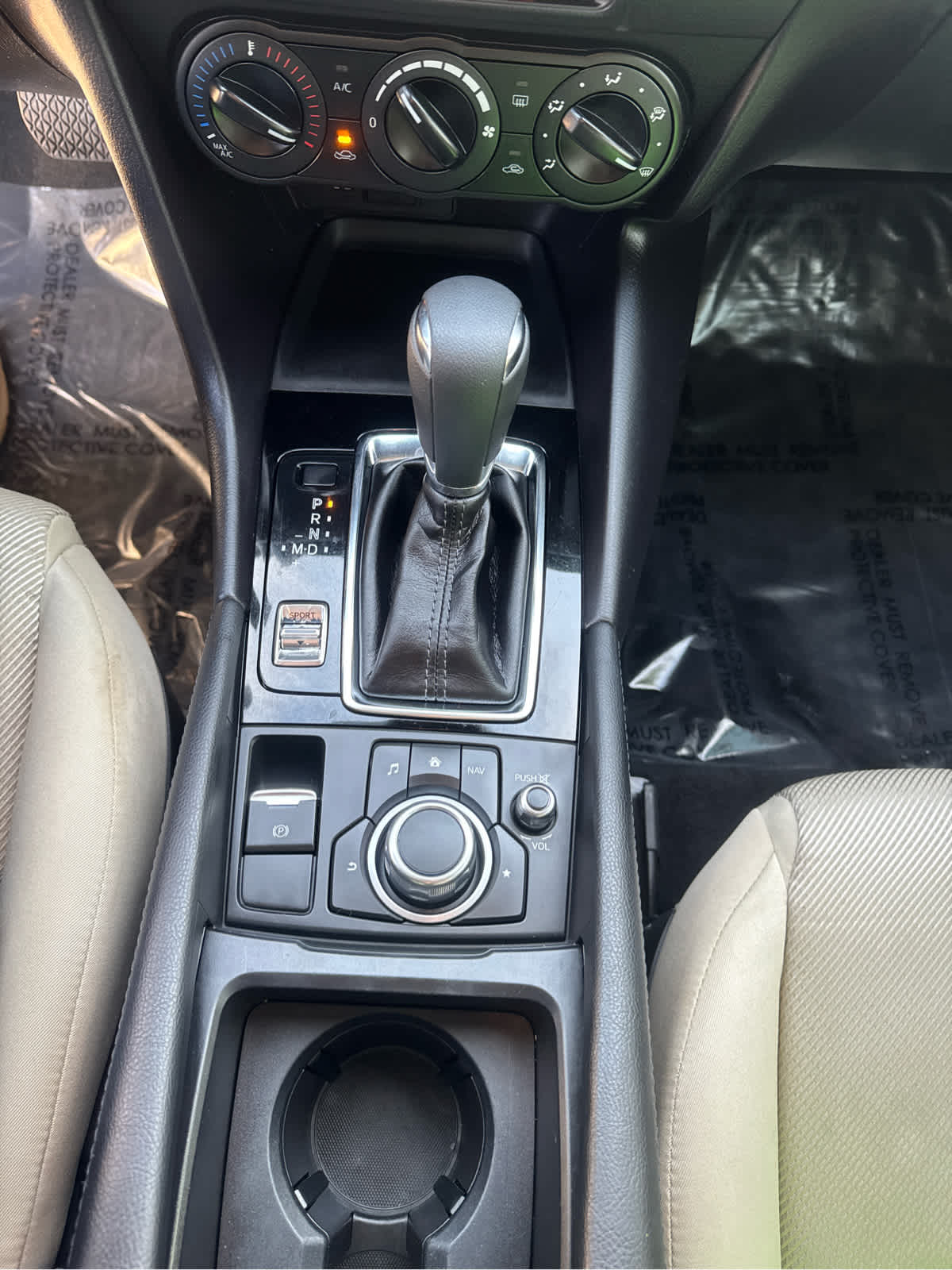 2018 Mazda Mazda3 5-Door Sport