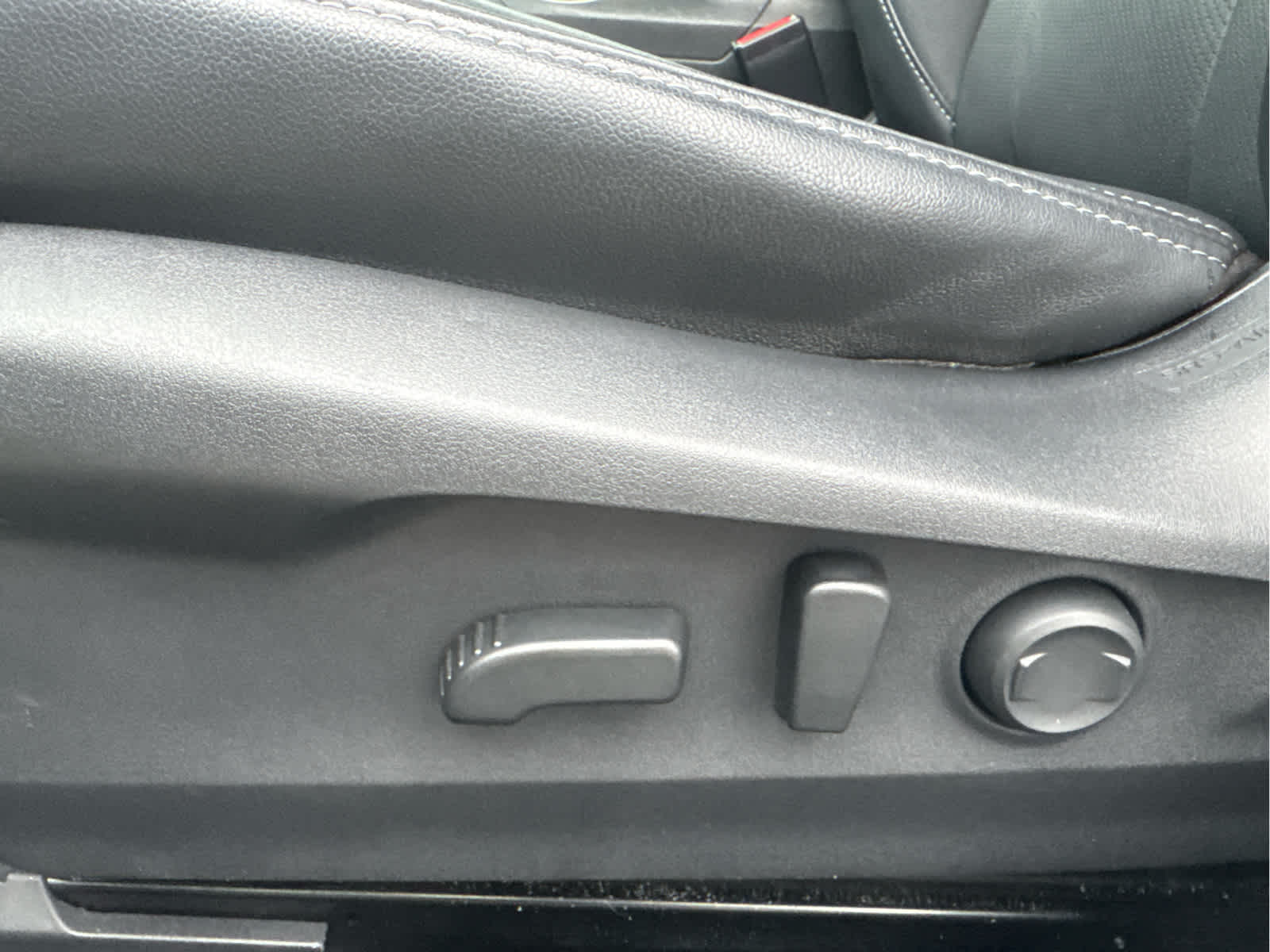 2022 Subaru Legacy Limited XT