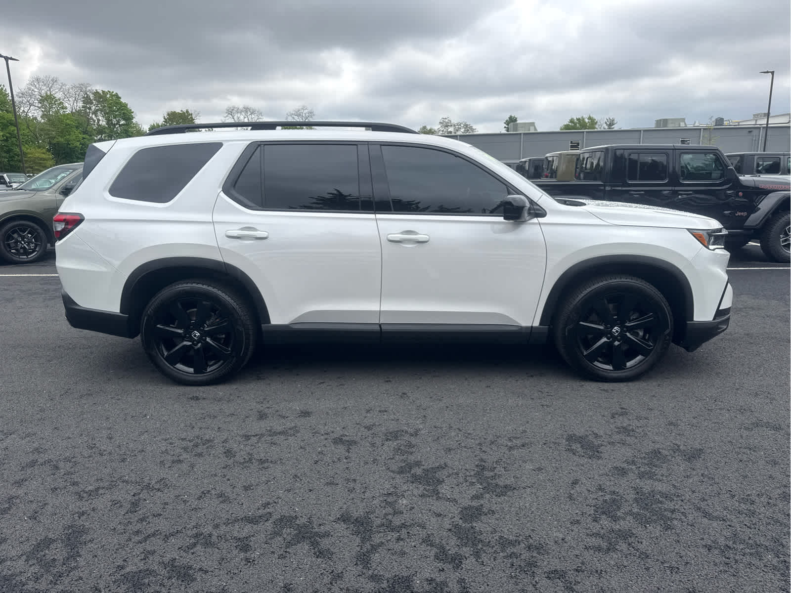 2025 Honda Pilot Black Edition