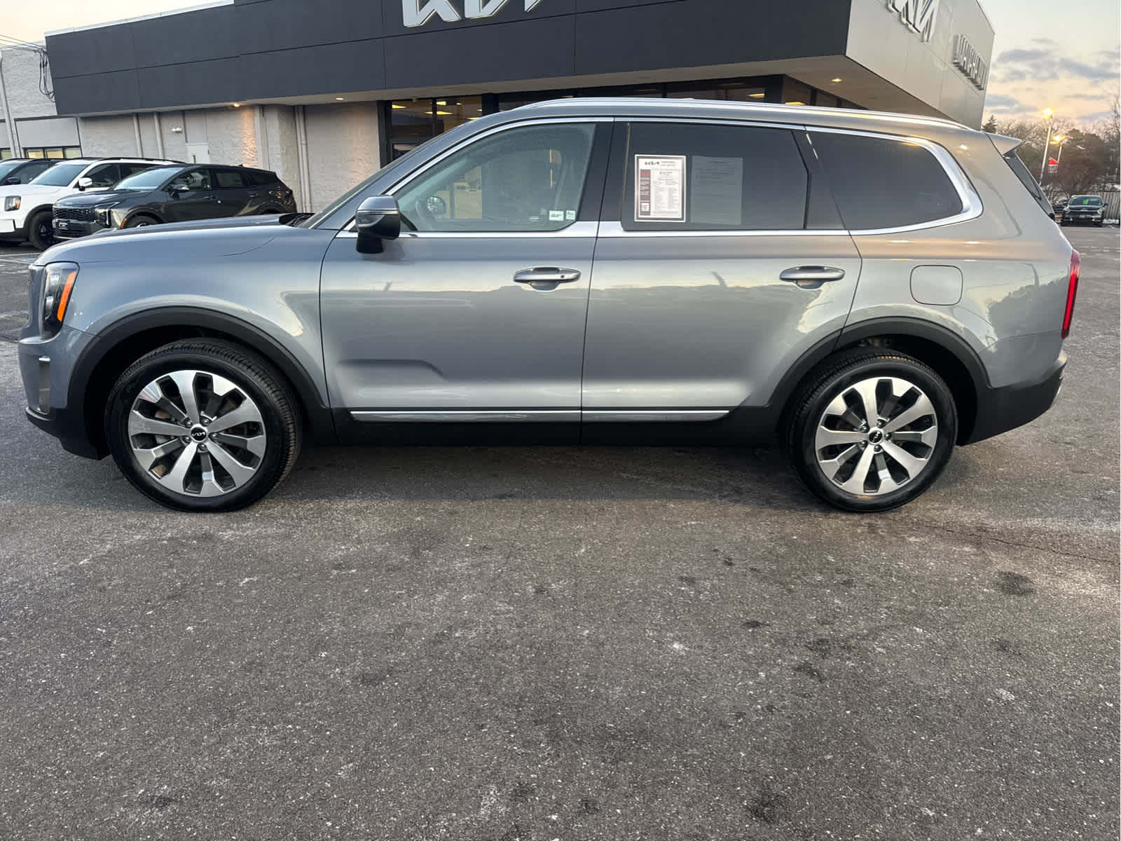 2022 Kia Telluride EX