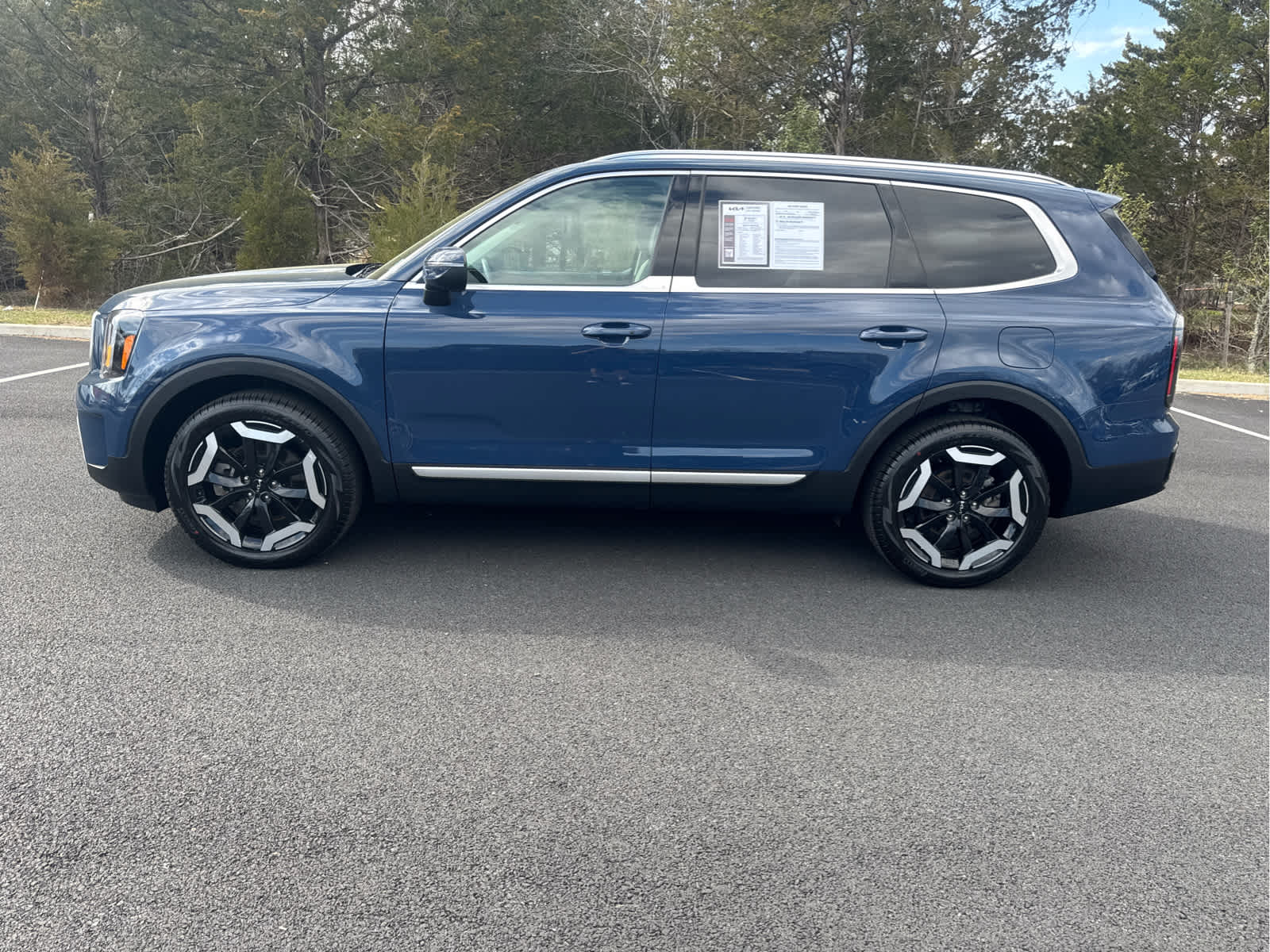 2024 Kia Telluride EX