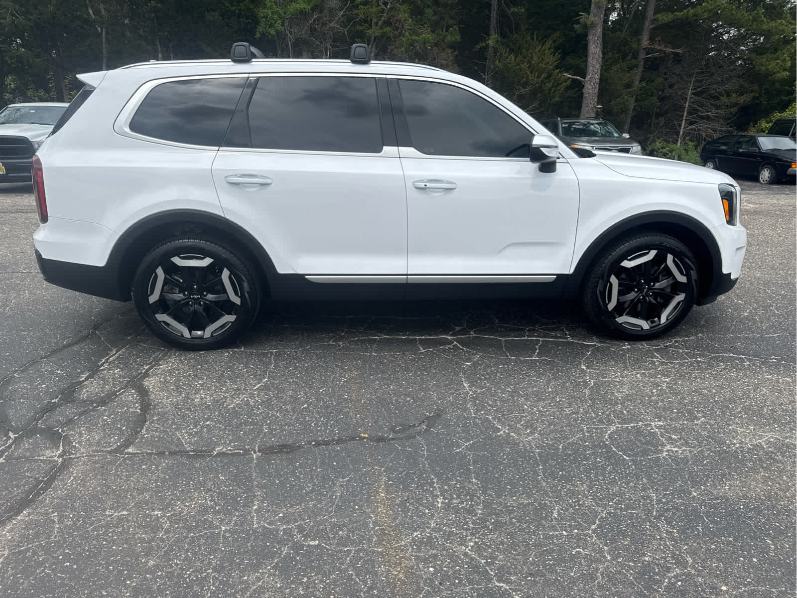 2024 Kia Telluride S