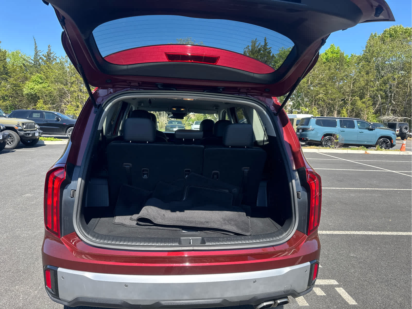 2023 Kia Telluride S