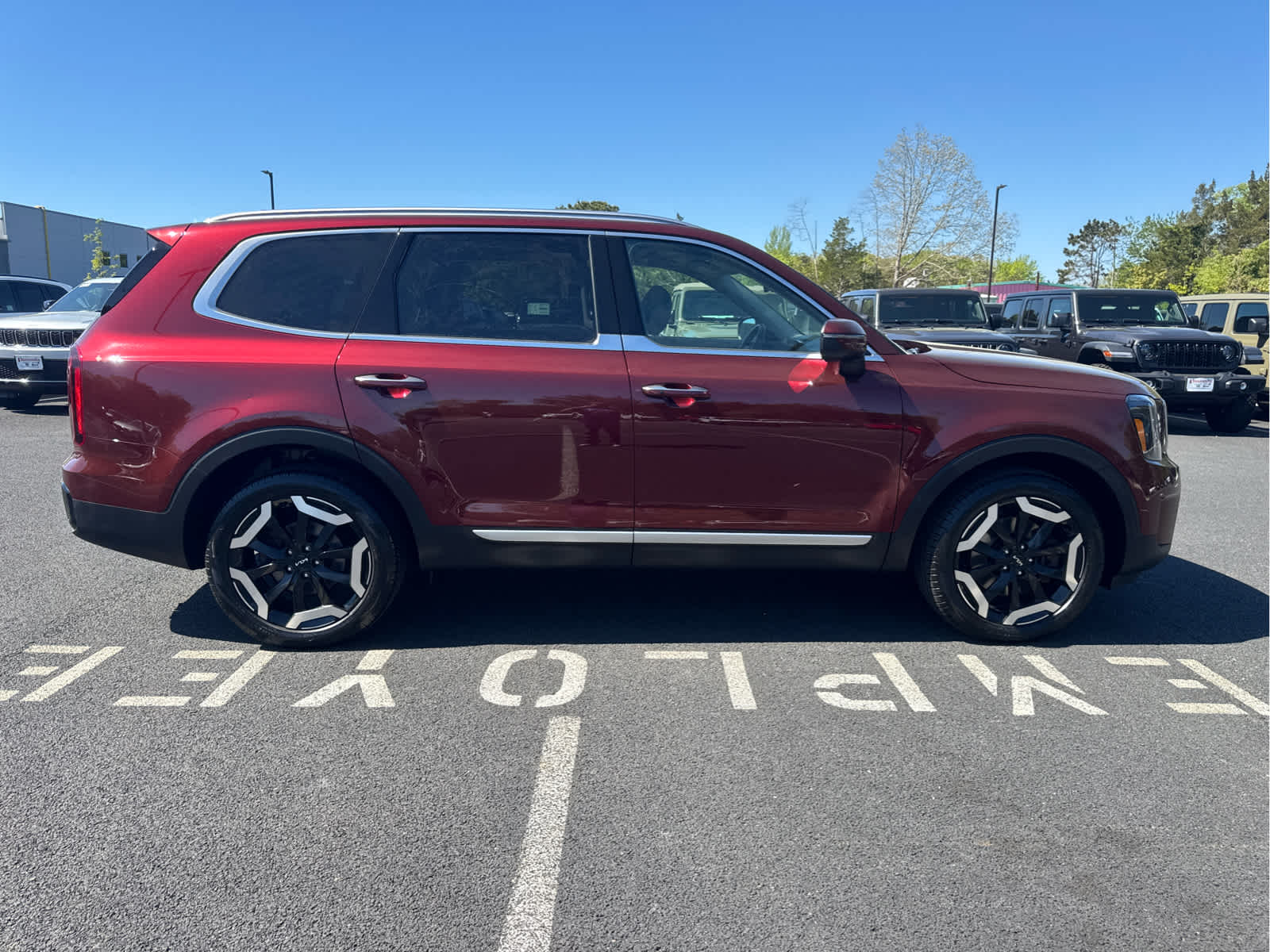 2023 Kia Telluride S