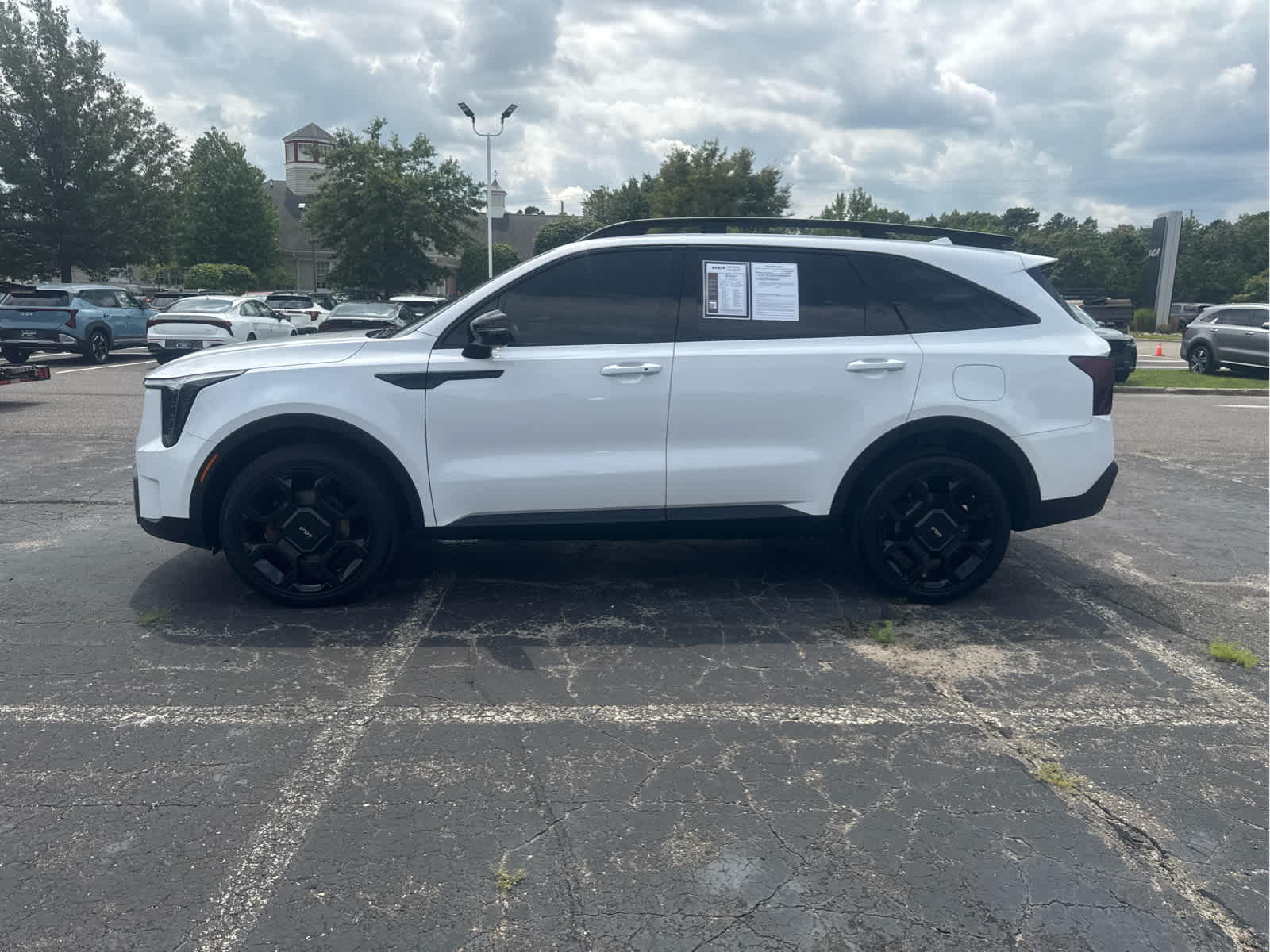 2024 Kia Sorento X-Line EX