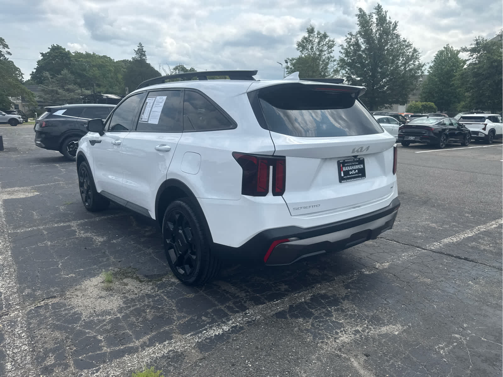 2024 Kia Sorento X-Line EX