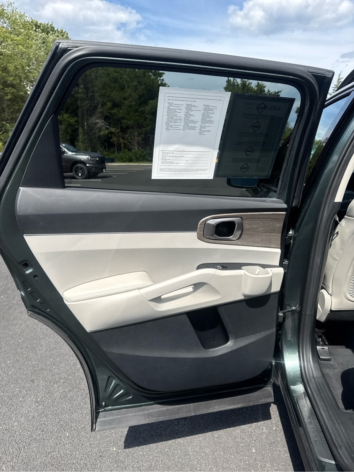 2023 Kia Sorento X-Line S