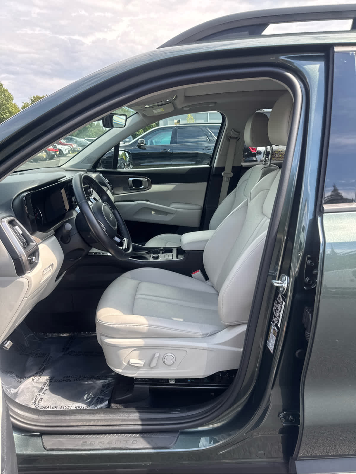 2023 Kia Sorento X-Line S