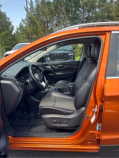 2022 Nissan Rogue Sport SV