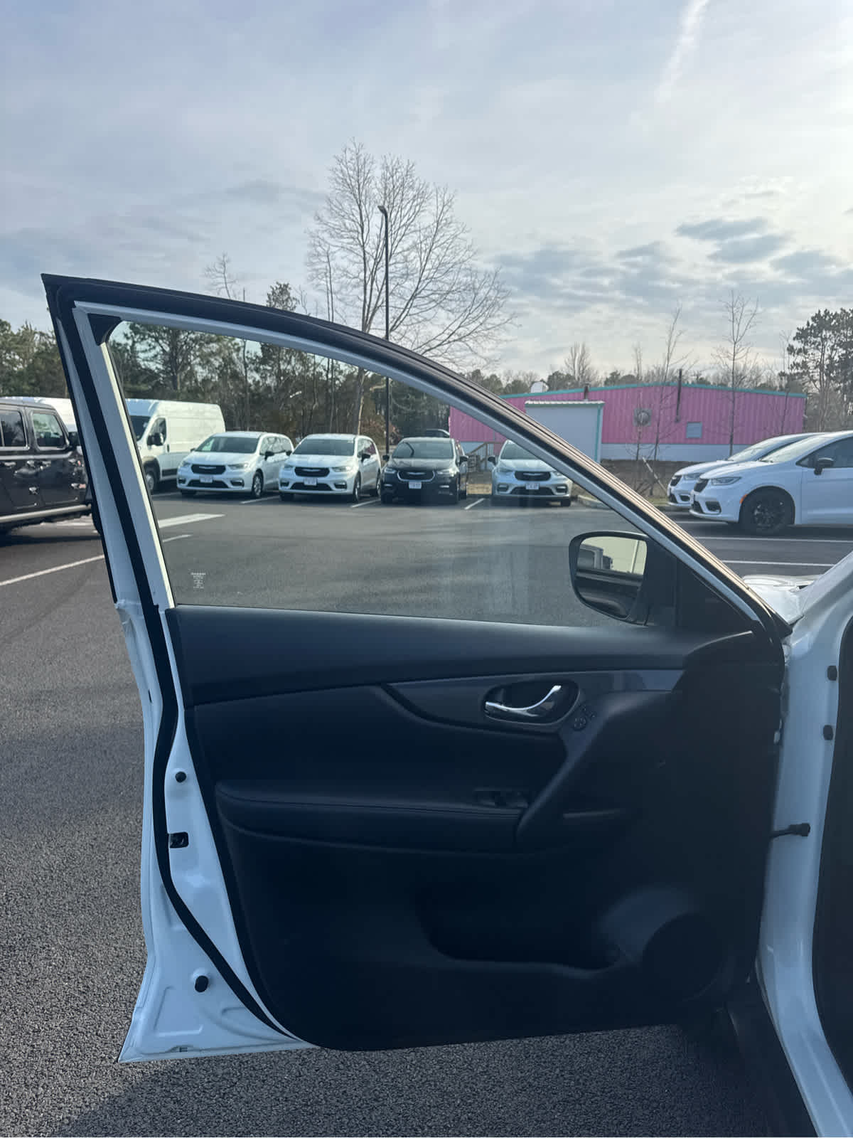 2020 Nissan Rogue SV