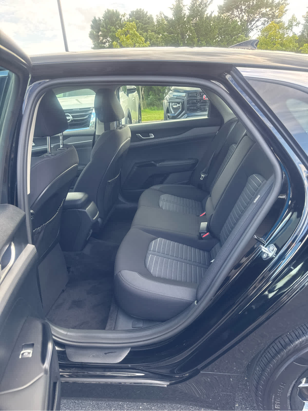 2025 Kia K5 LXS