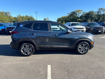 2023 Kia Seltos S