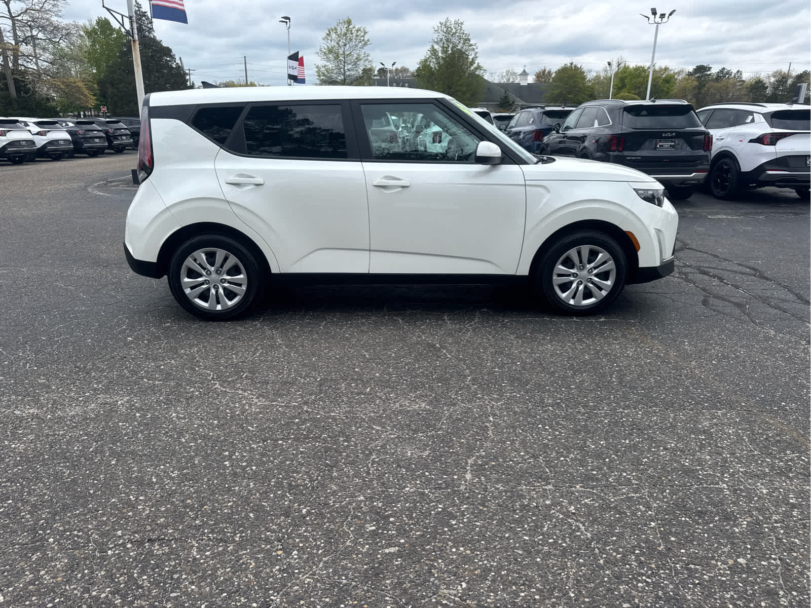 2023 Kia Soul LX