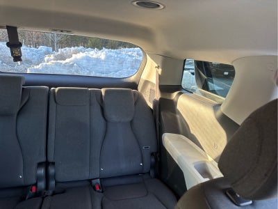 2022 Kia Carnival LX