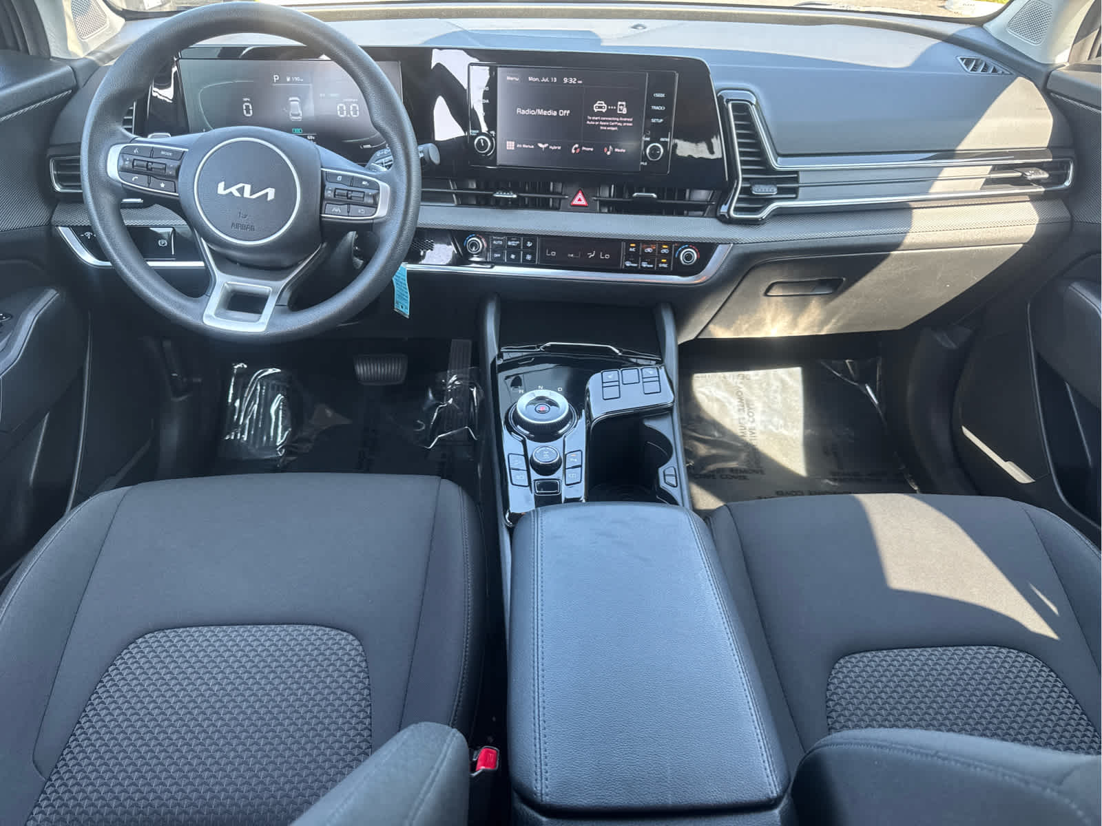 2023 Kia Sportage Hybrid LX