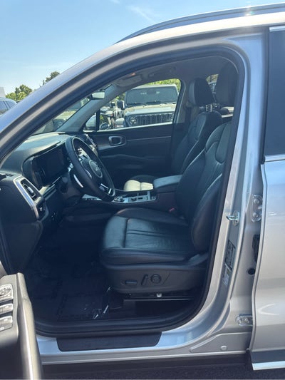 2023 Kia Sorento Hybrid EX