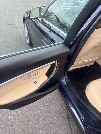 2017 BMW 3 Series 330i xDrive