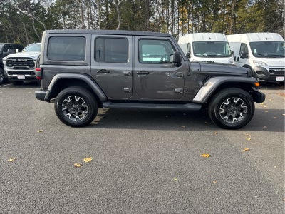 2022 Jeep Wrangler Unlimited Sahara Altitude