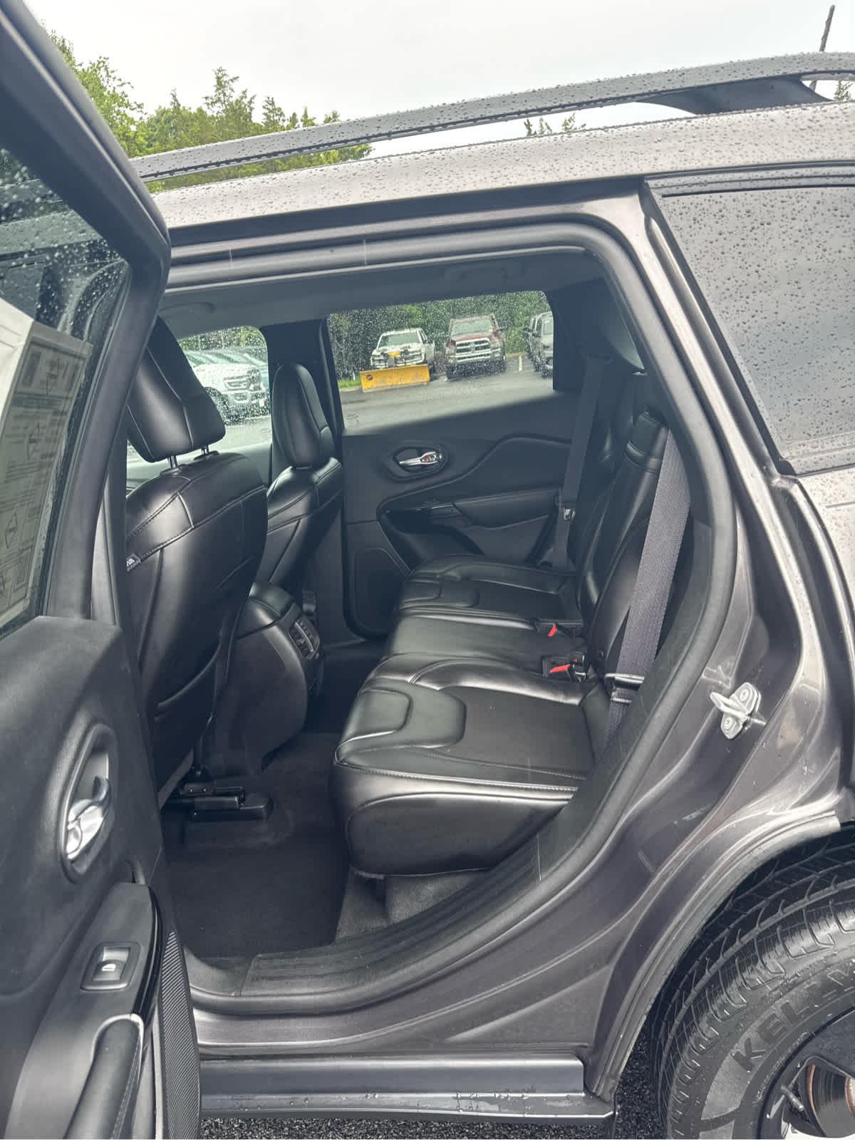 2019 Jeep Cherokee Altitude
