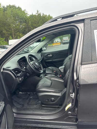 2019 Jeep Cherokee Altitude