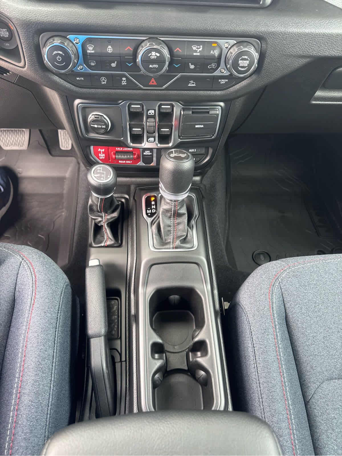 2026 Jeep Wrangler 4-Door Willys '41