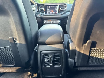 2022 Dodge Durango SXT