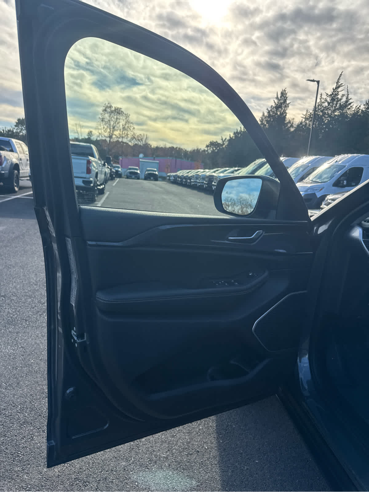 2022 Jeep Grand Cherokee Laredo