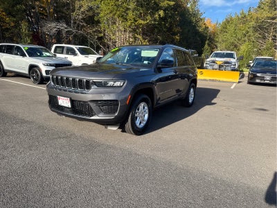 2022 Jeep Grand Cherokee Laredo