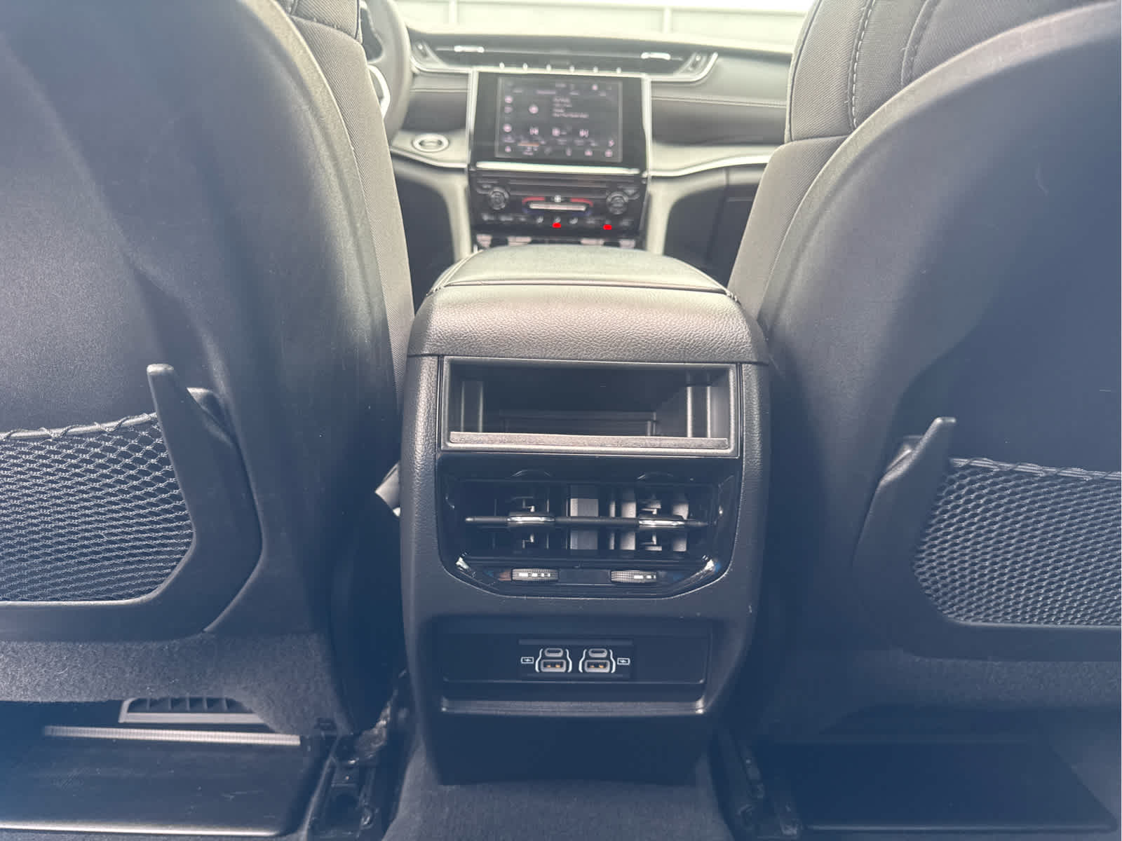 2023 Jeep Grand Cherokee Laredo X