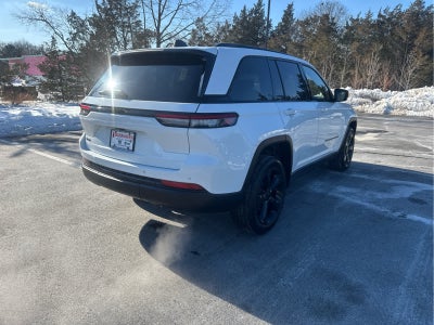 2022 Jeep Grand Cherokee Altitude