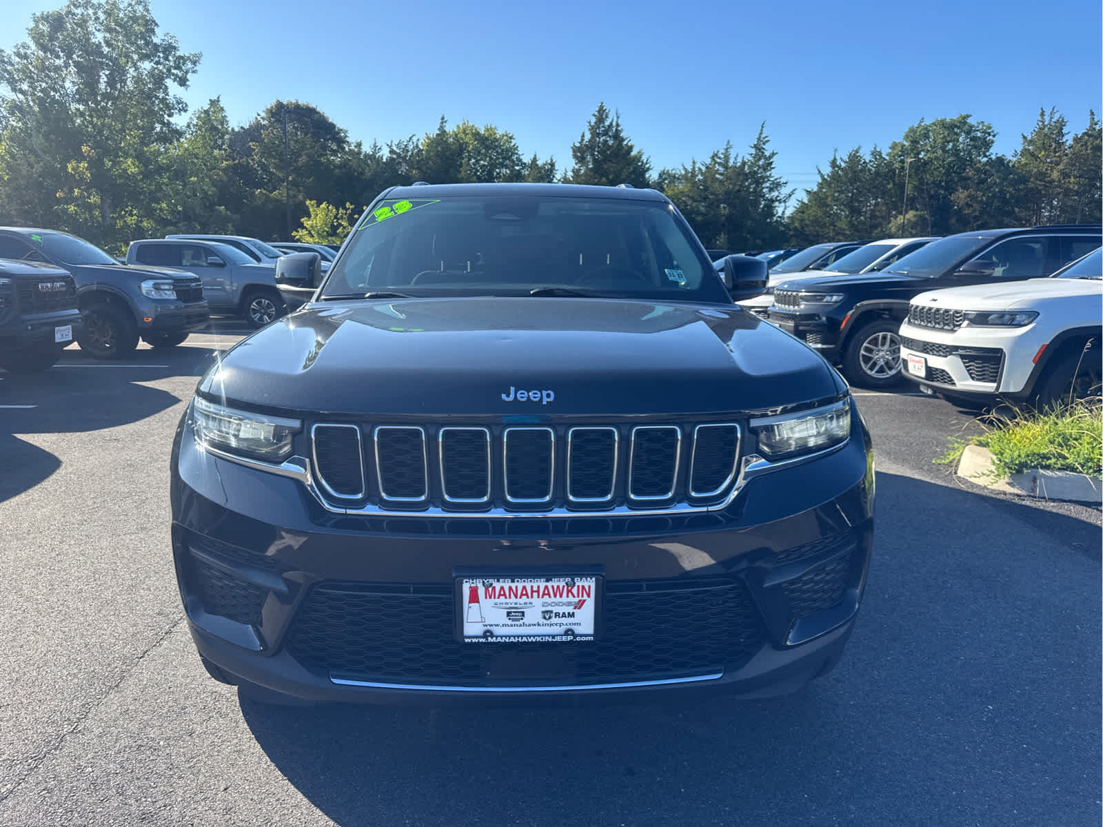 2023 Jeep Grand Cherokee Laredo