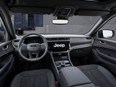 2026 Jeep Grand Cherokee Laredo Altitude
