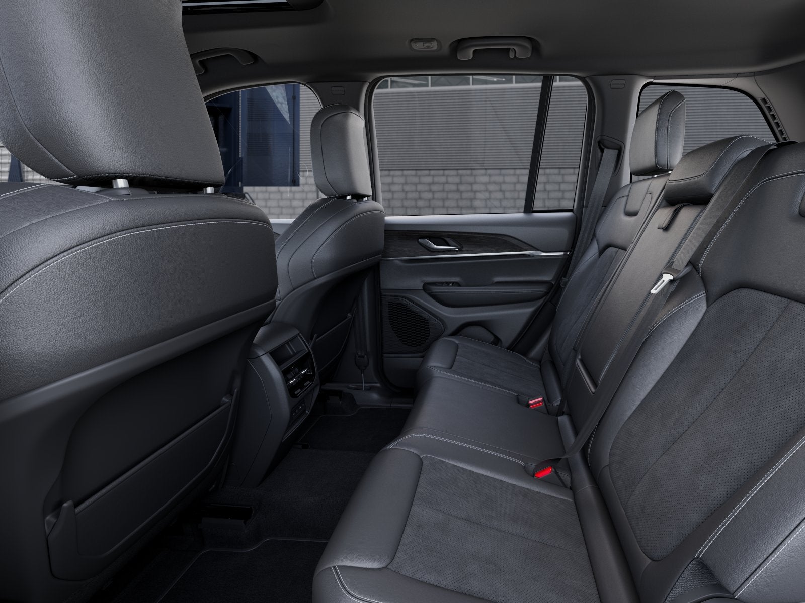 2026 Jeep Grand Cherokee Laredo Altitude