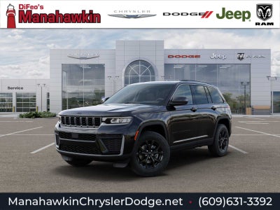 2026 Jeep Grand Cherokee Laredo Altitude
