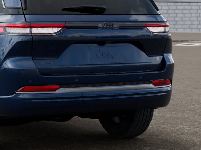 2027 Jeep Grand Cherokee Limited Reserve