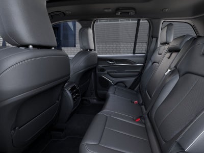 2027 Jeep Grand Cherokee Limited Reserve
