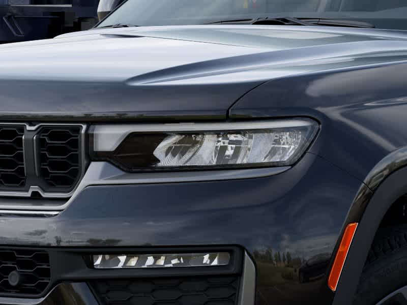 2026 Jeep Grand Cherokee 85th Anniversary Edition