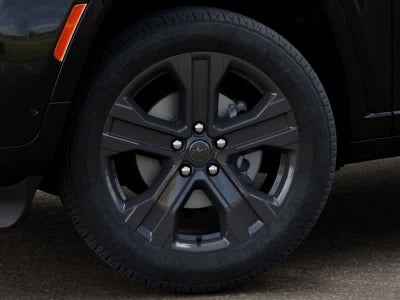 2027 Jeep Grand Cherokee Limited Reserve