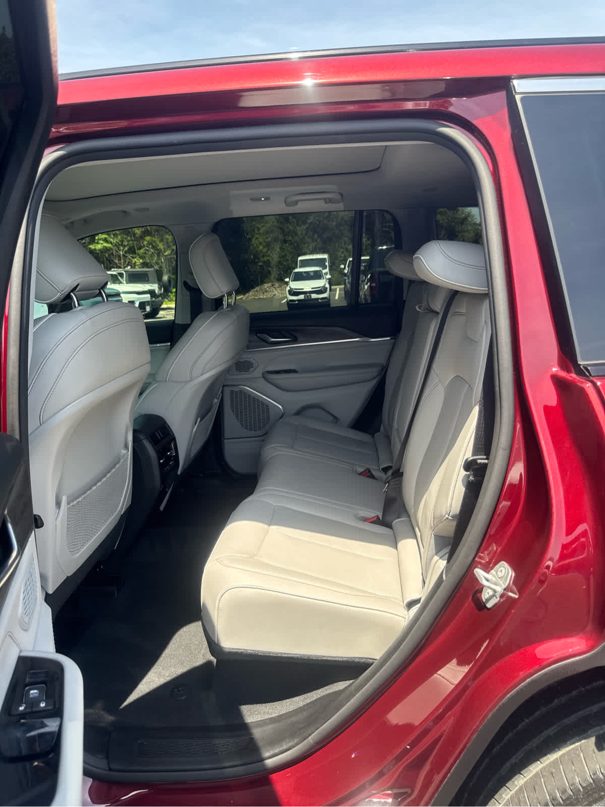 2023 Jeep Grand Cherokee Overland