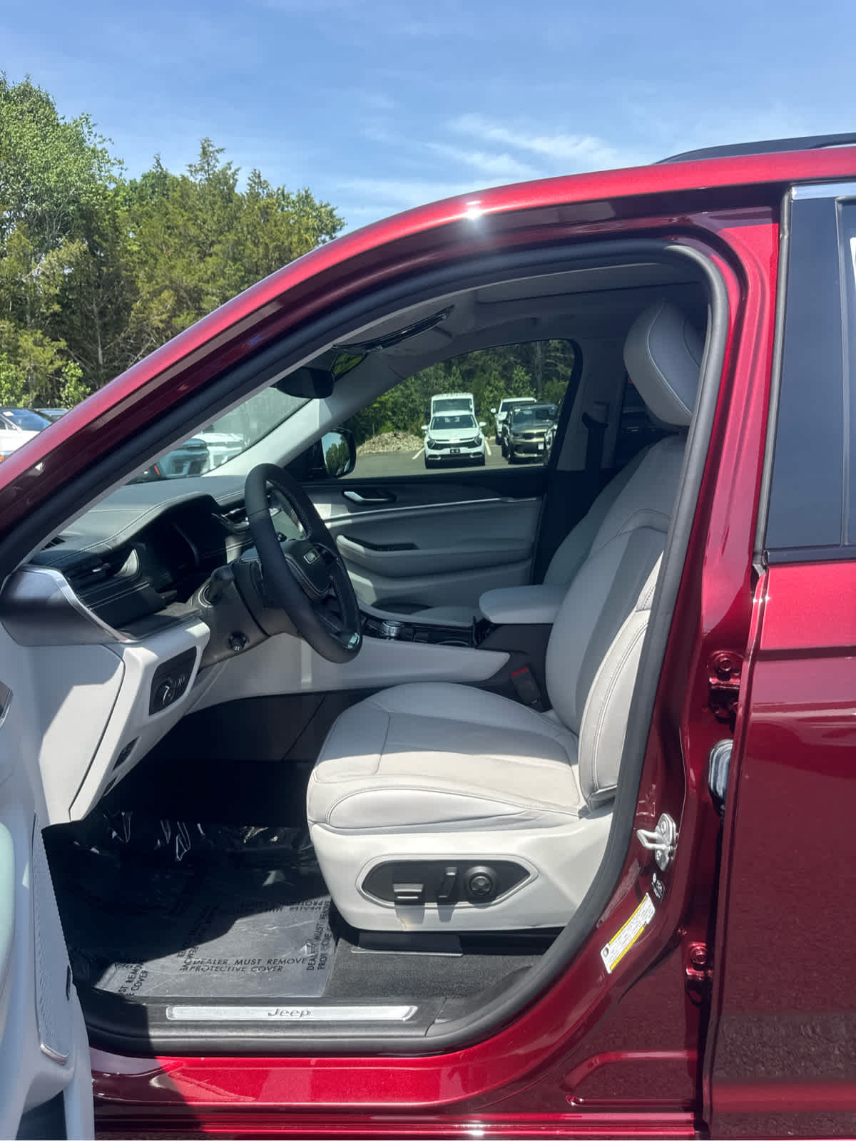 2023 Jeep Grand Cherokee Overland