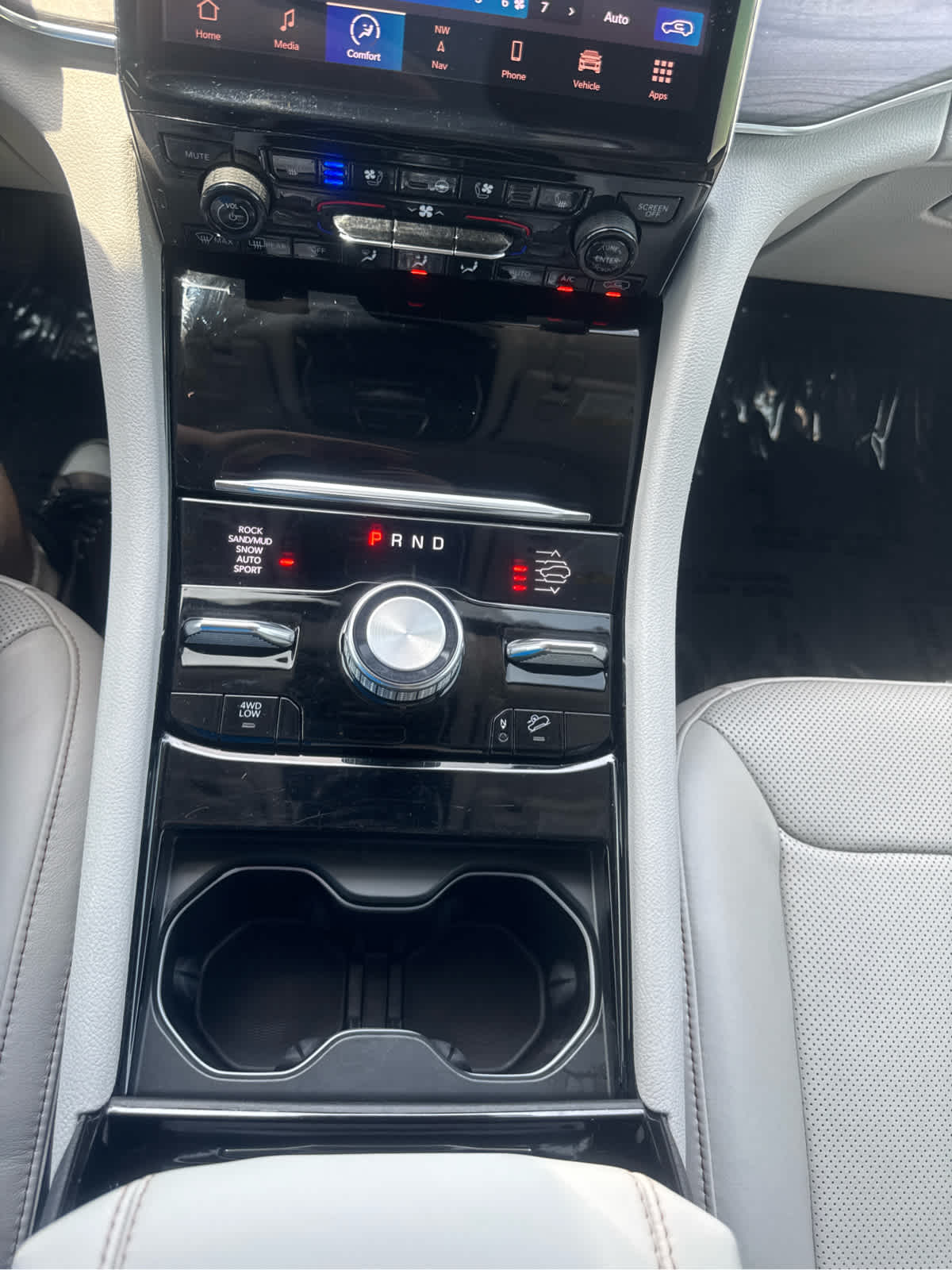 2023 Jeep Grand Cherokee Overland
